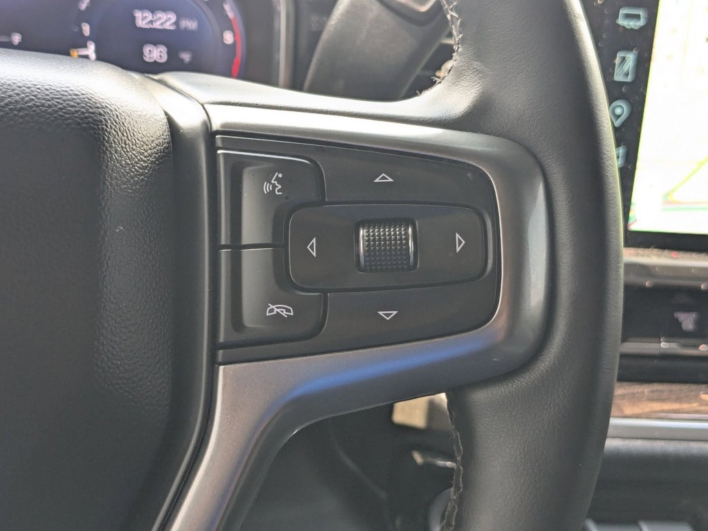 2025 Chevrolet Silverado 3500HD LT photo 16