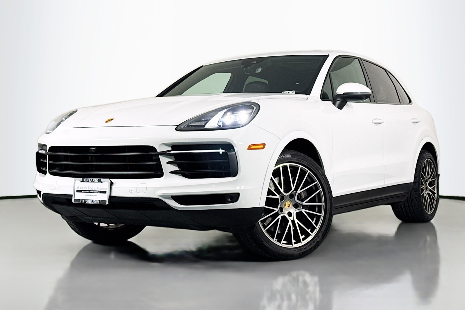 2023 Porsche Cayenne Base