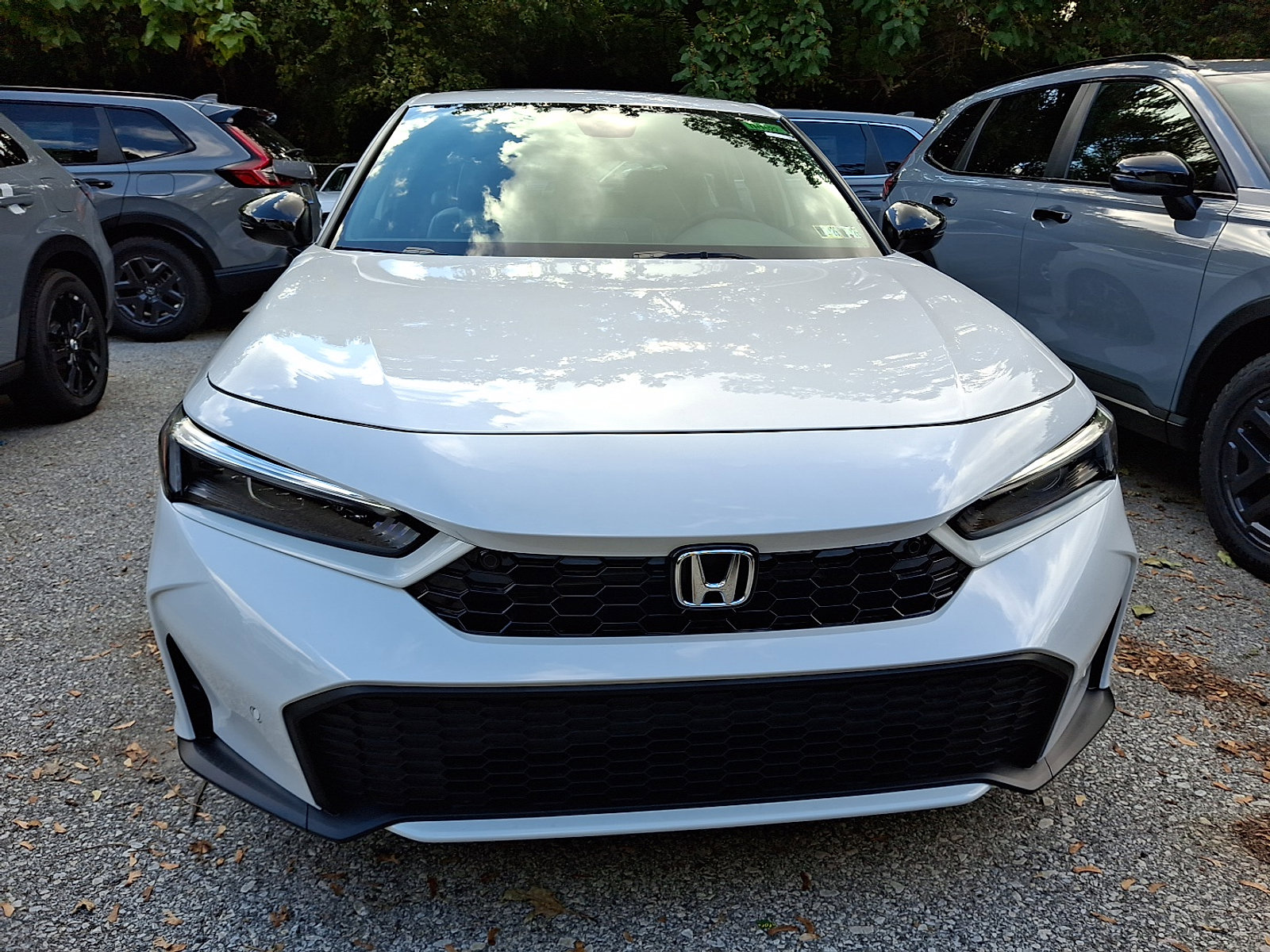 2026 Honda Civic Hatchback Hybrid Sport Touring photo 2