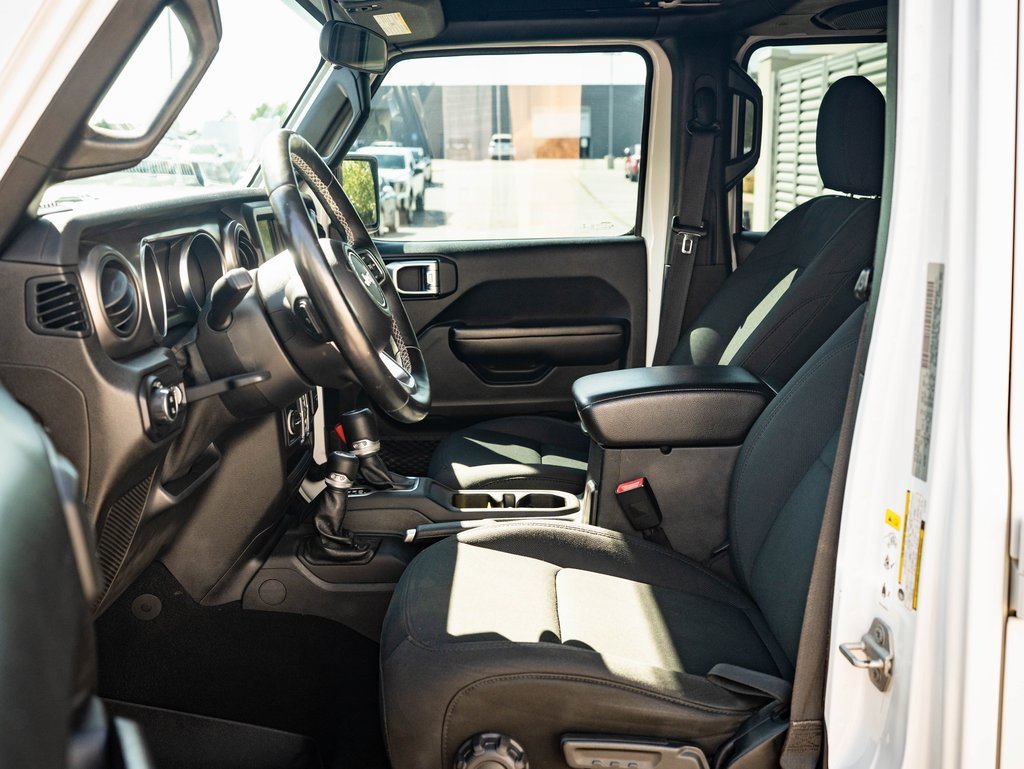 2020 Jeep Gladiator Sport S photo 19