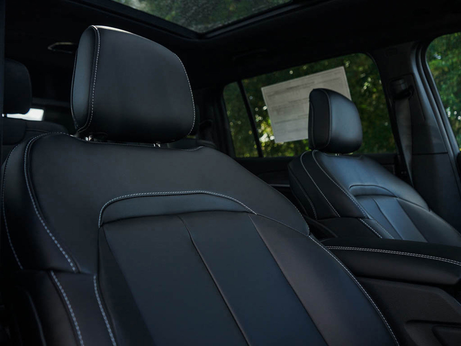 2025 Jeep Grand Cherokee Limited photo 10