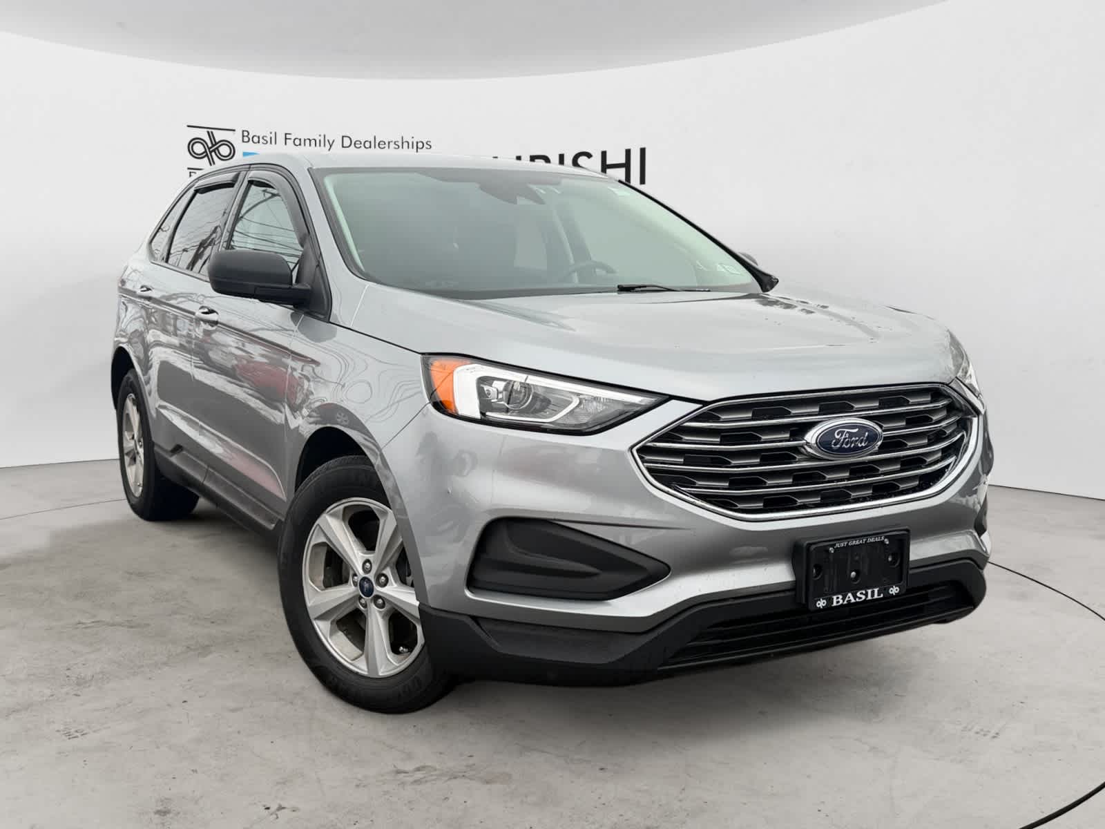 2020 Ford Edge SE's photo