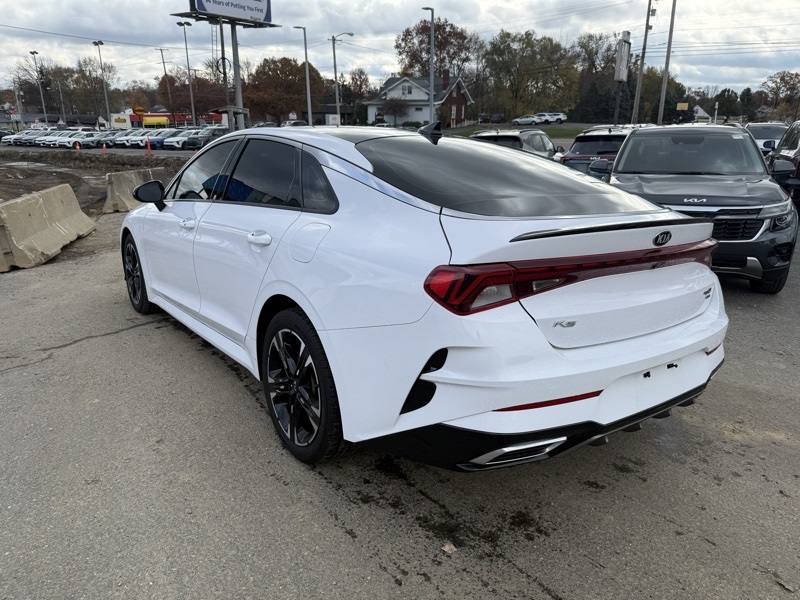 2021 Kia K5 GT-Line photo 3