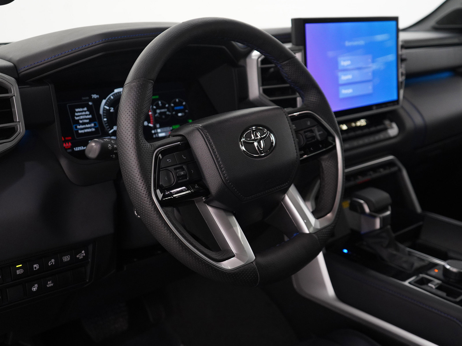 2023 Toyota Tundra Platinum CrewMax photo 15