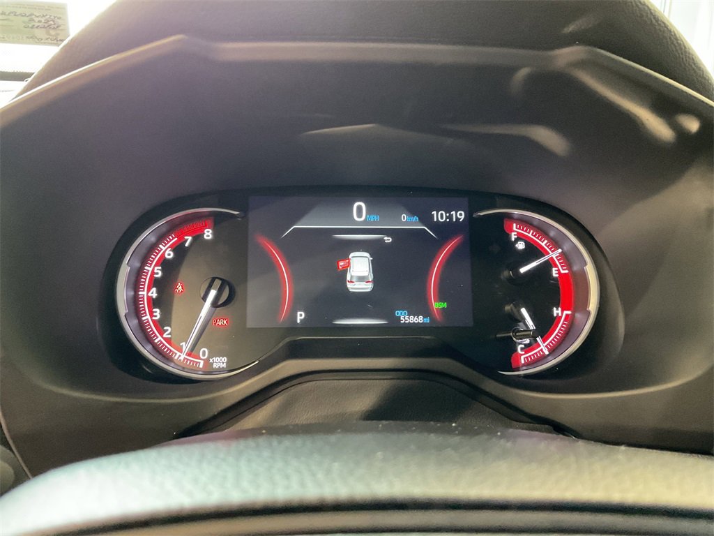 2023 Toyota RAV4 XLE photo 25