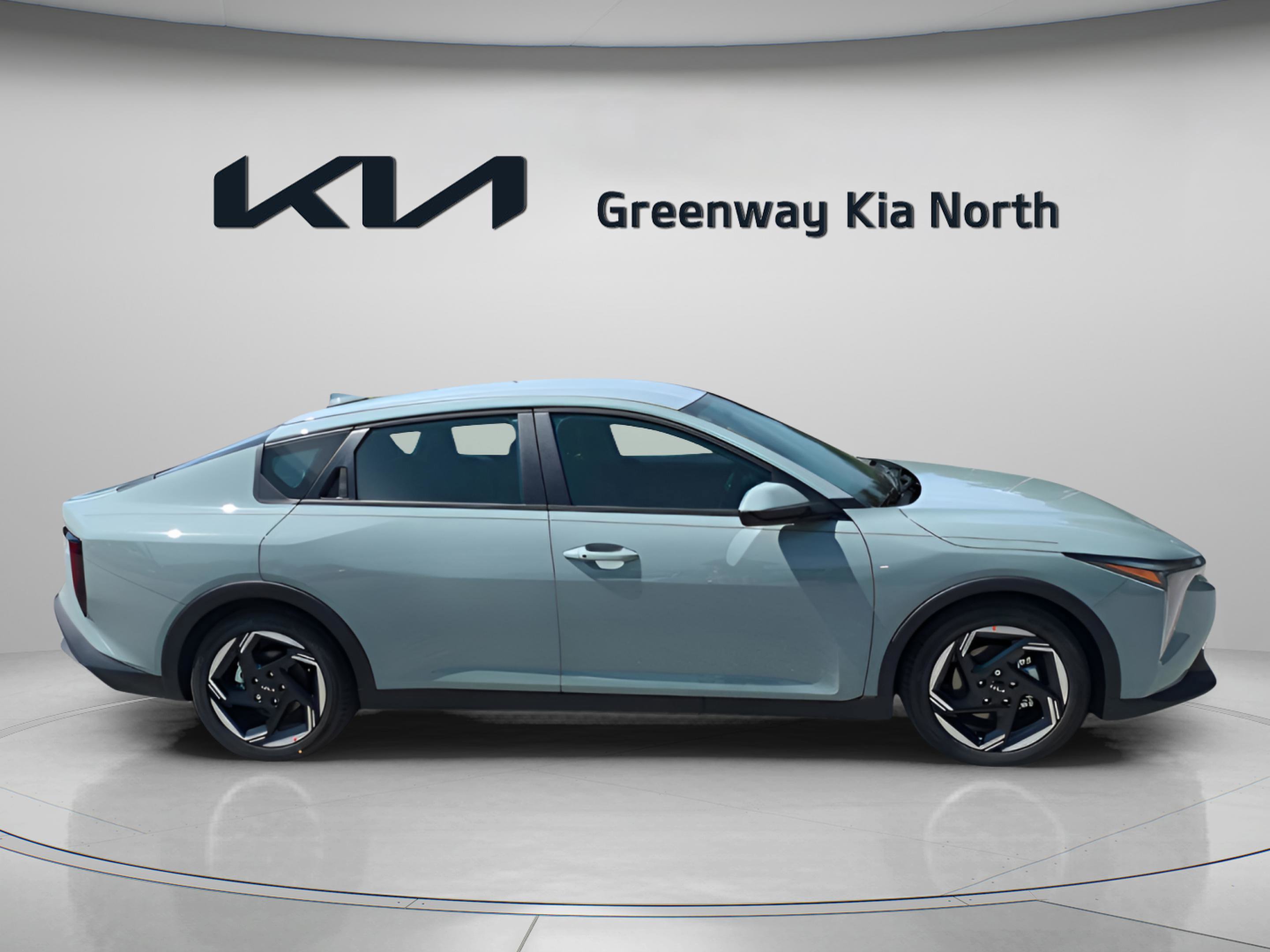 2025 Kia K4 EX photo 8