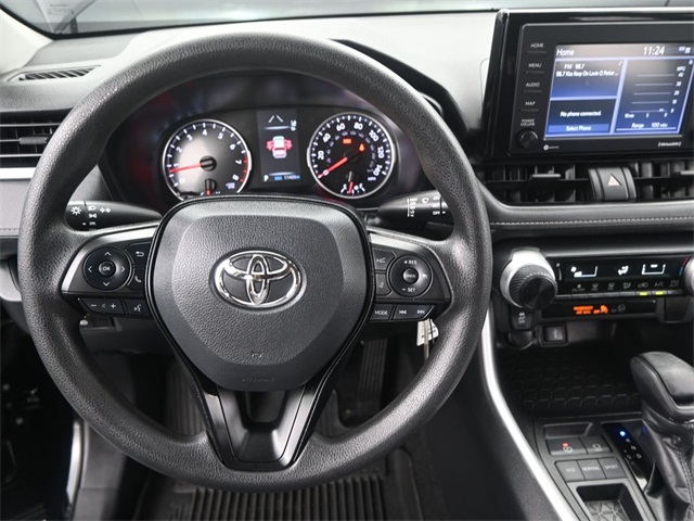 2022 Toyota RAV4 LE photo 4