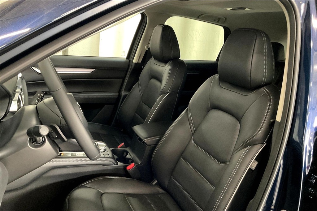 2025 MAZDA CX-5 - Image 8