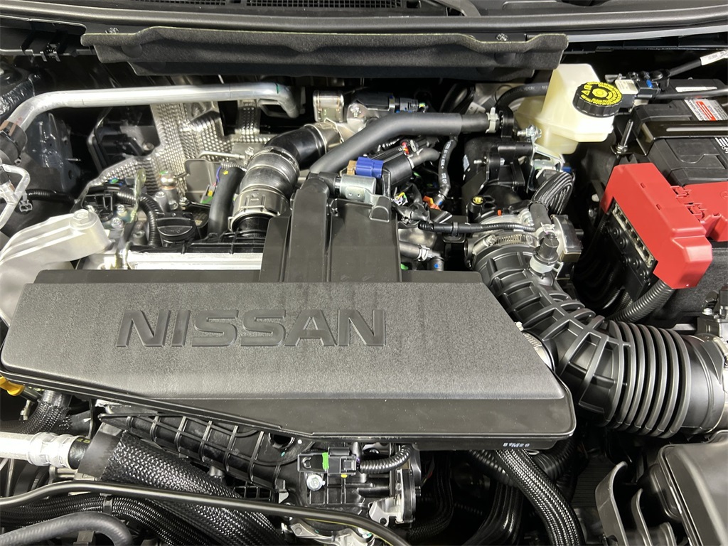 2026 Nissan Rogue SV photo 16
