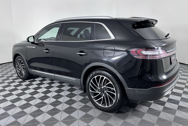 2019 Lincoln Nautilus Reserve photo 2