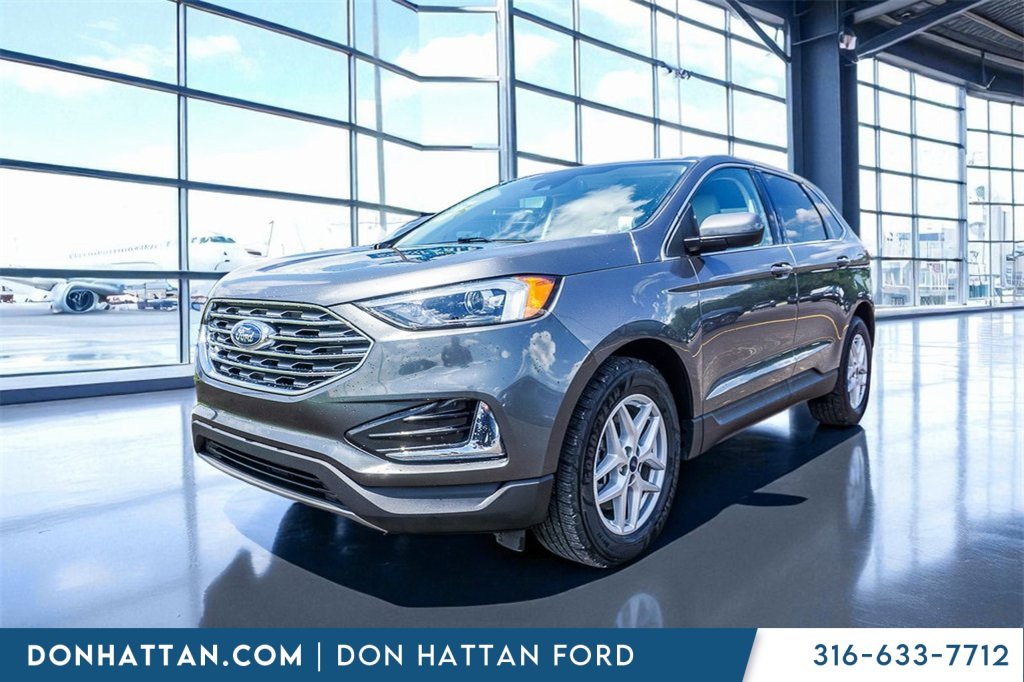 2022 Ford Edge SEL photo 27