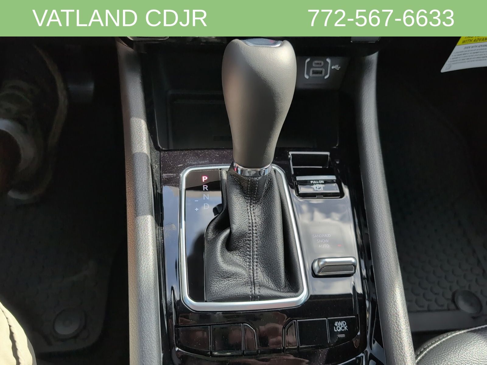 2026 Jeep Compass Latitude photo 20