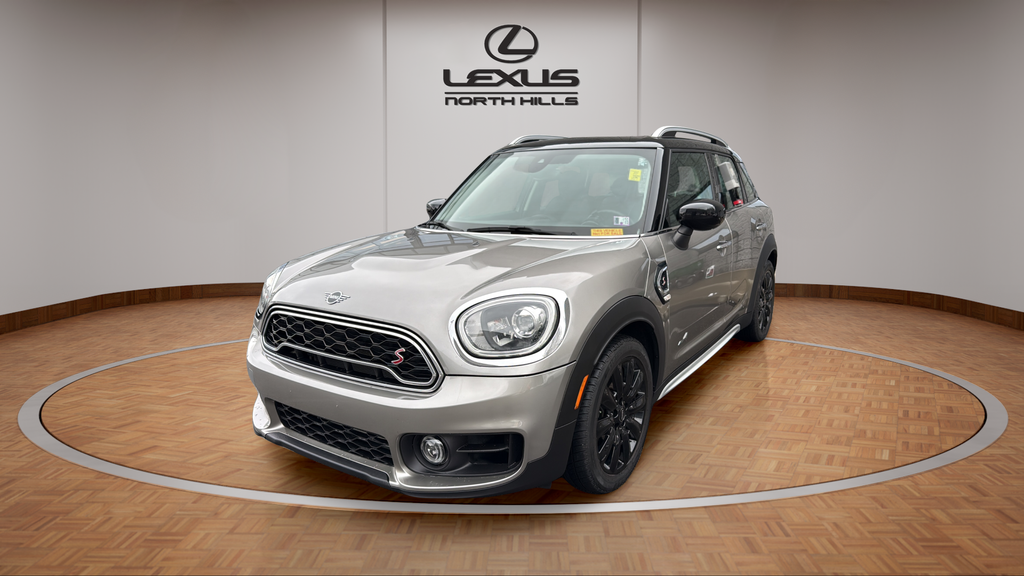 2020 MINI Countryman S's photo