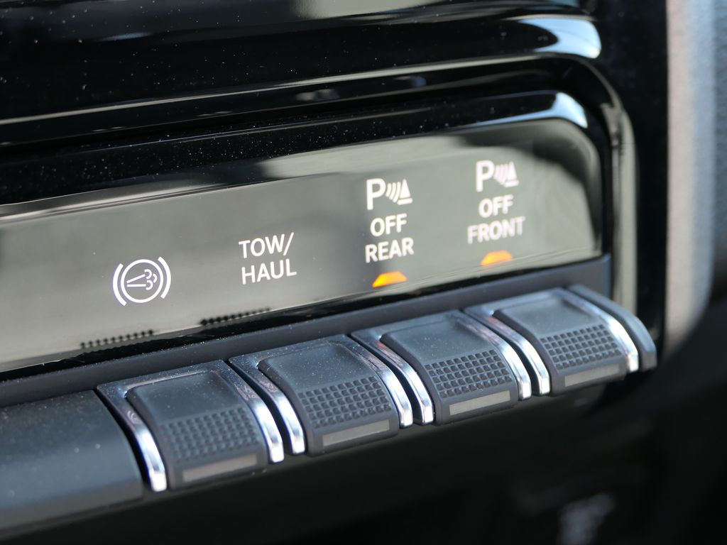 2025 Ram 2500 Tradesman photo 23