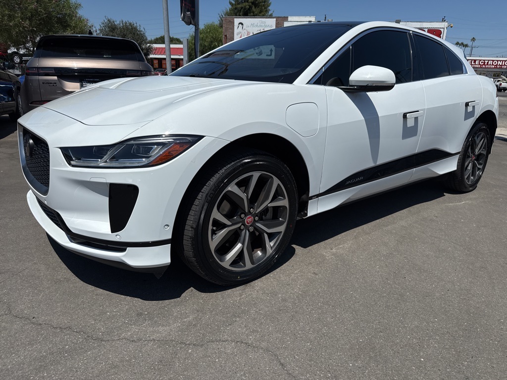 2020 Jaguar I-PACE SE photo 2