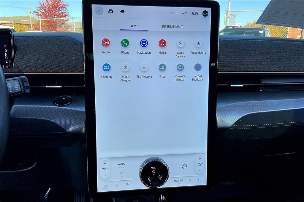 2021 FORD MUSTANG MACH-E - Image 32