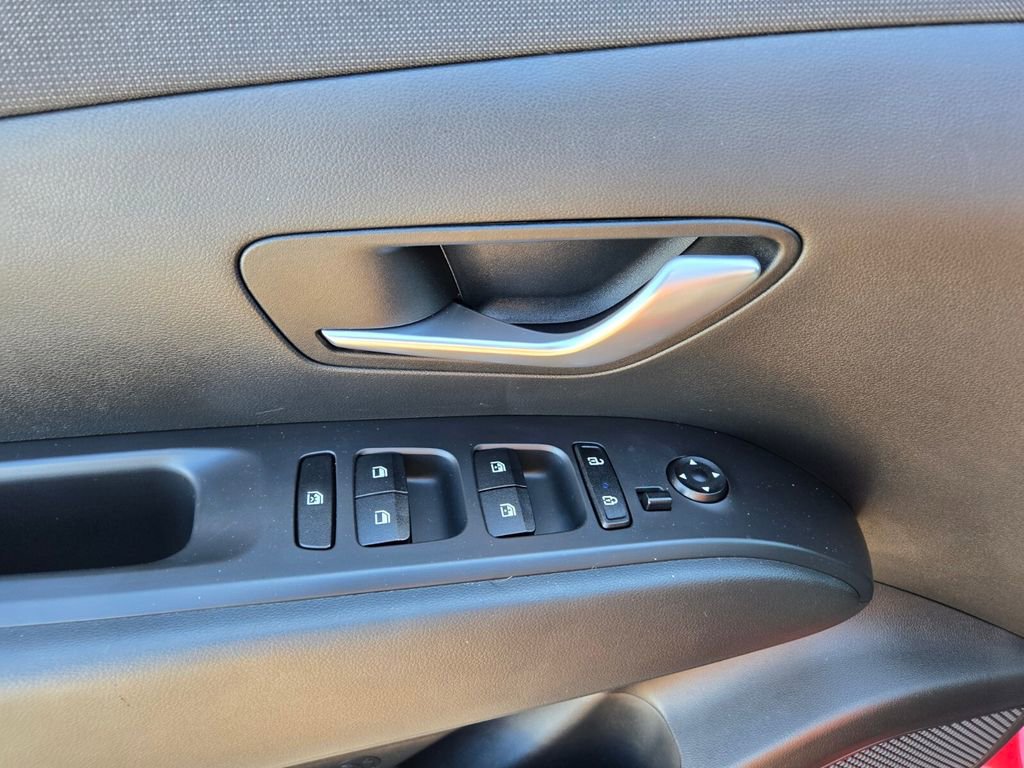 2023 Hyundai Tucson SEL Convenience photo 17