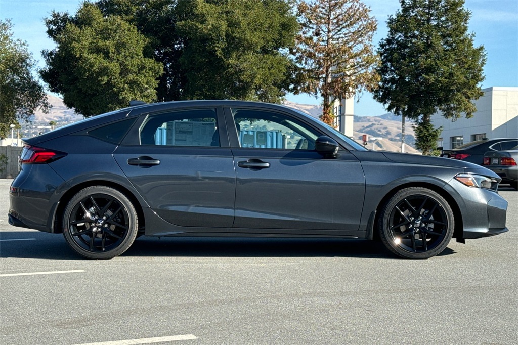 2025 Honda Civic Sport Hatchback photo 3