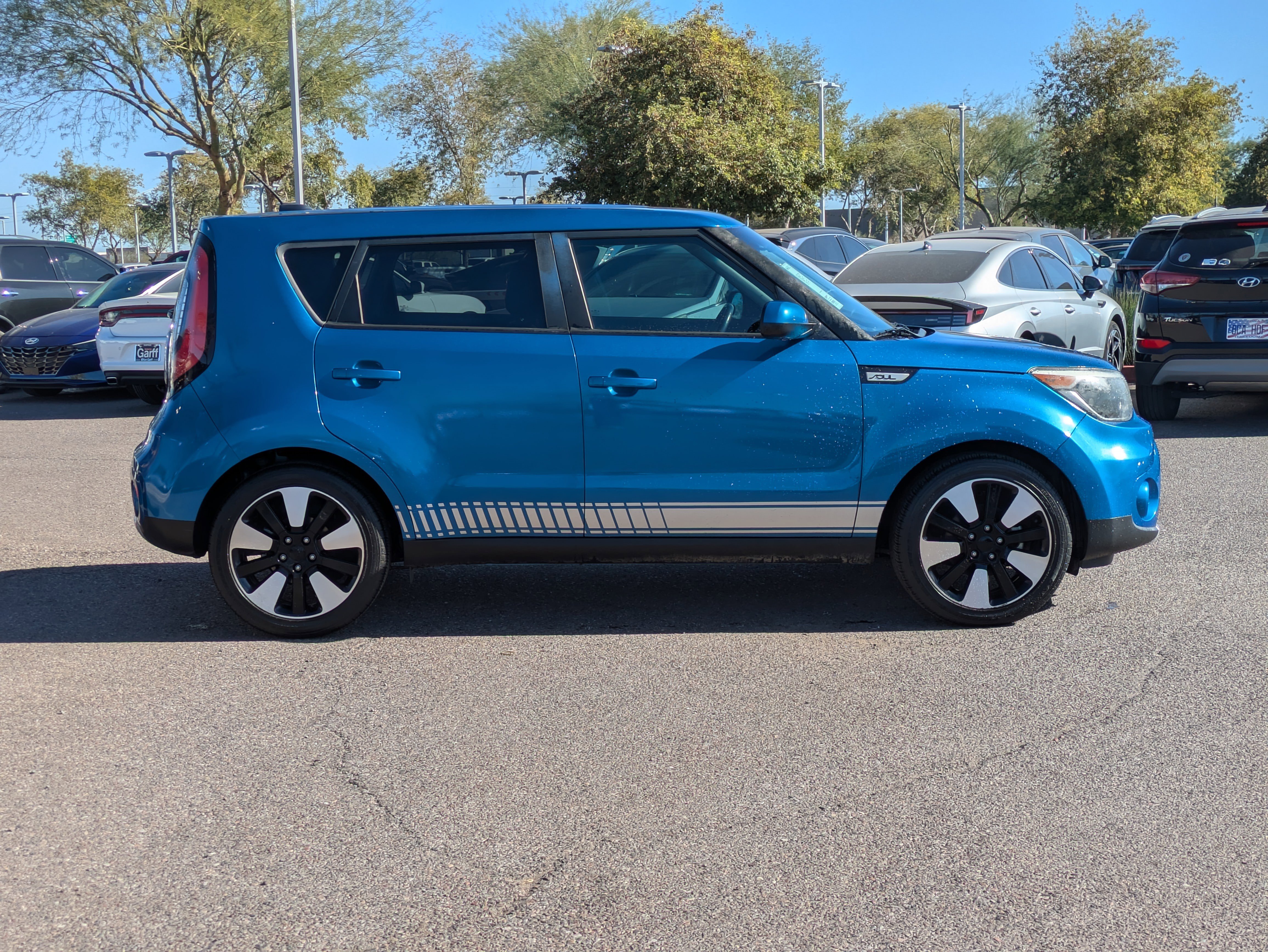 Used 2018 Kia Soul + with VIN KNDJP3A52J7563488 for sale in Surprise, AZ