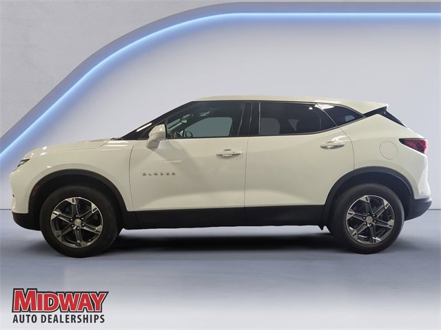 2024 Chevrolet Blazer 2LT photo 2
