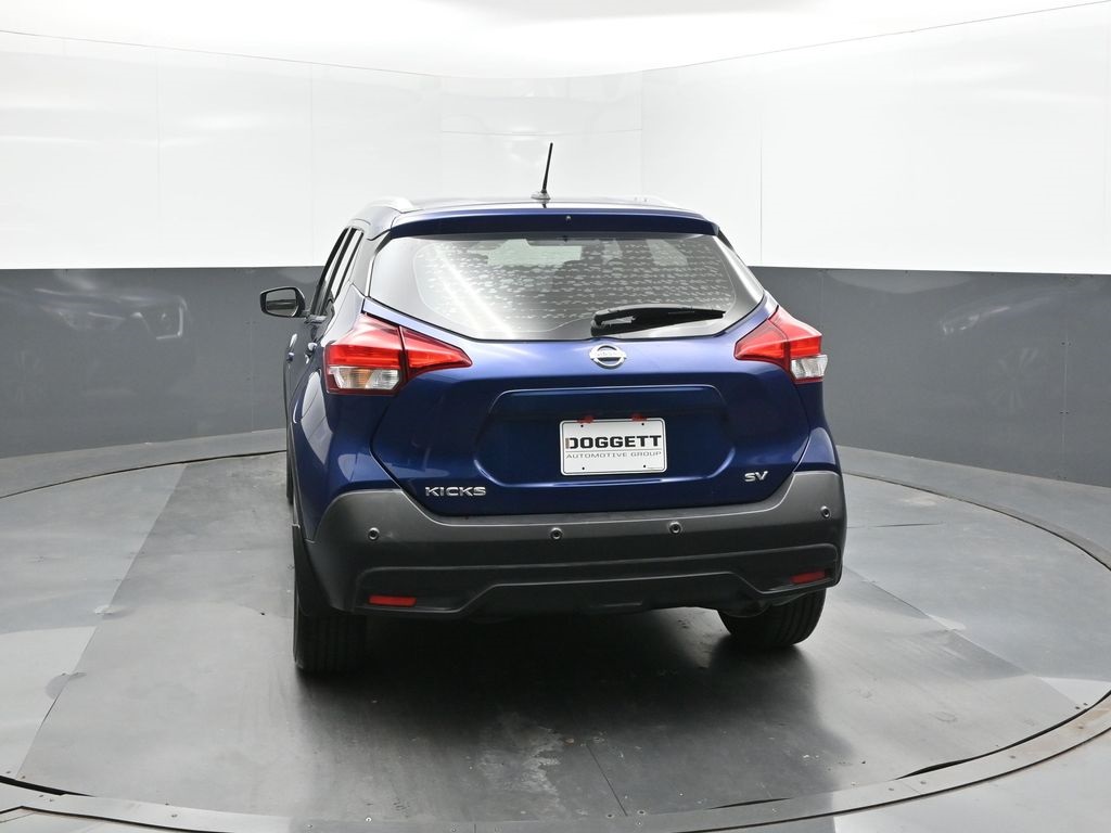 2020 Nissan Kicks SV photo 8