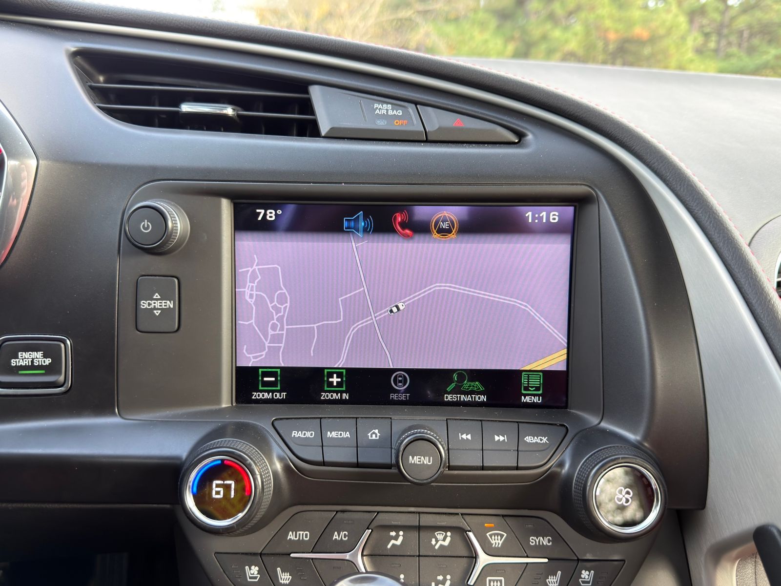 2015 Chevrolet Corvette Stingray 2LT photo 3