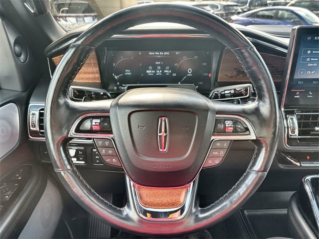 2022 Lincoln Navigator Black Label photo 15