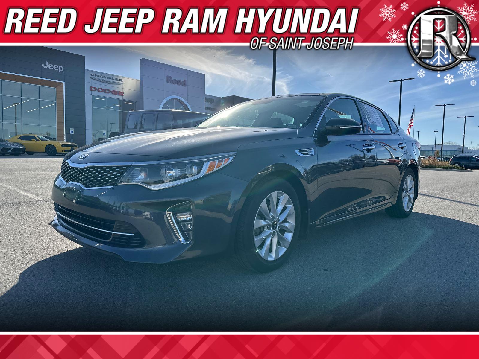 2018 Kia Optima S's photo