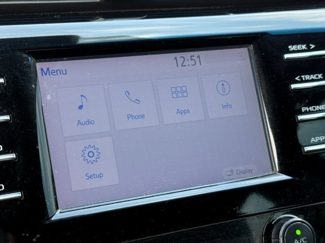 2018 Toyota Camry LE photo 24