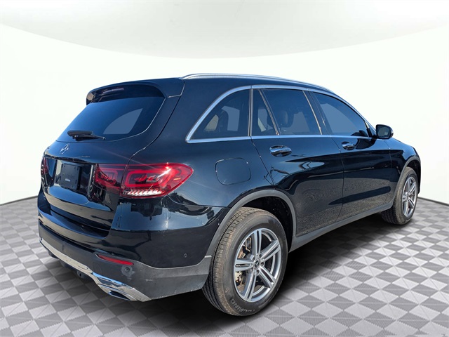 2021 Mercedes Benz GLC 300 photo 2