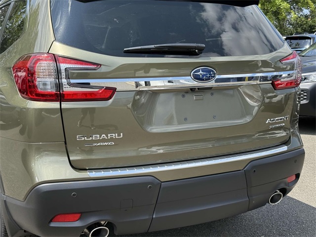 2025 Subaru Ascent Limited photo 11