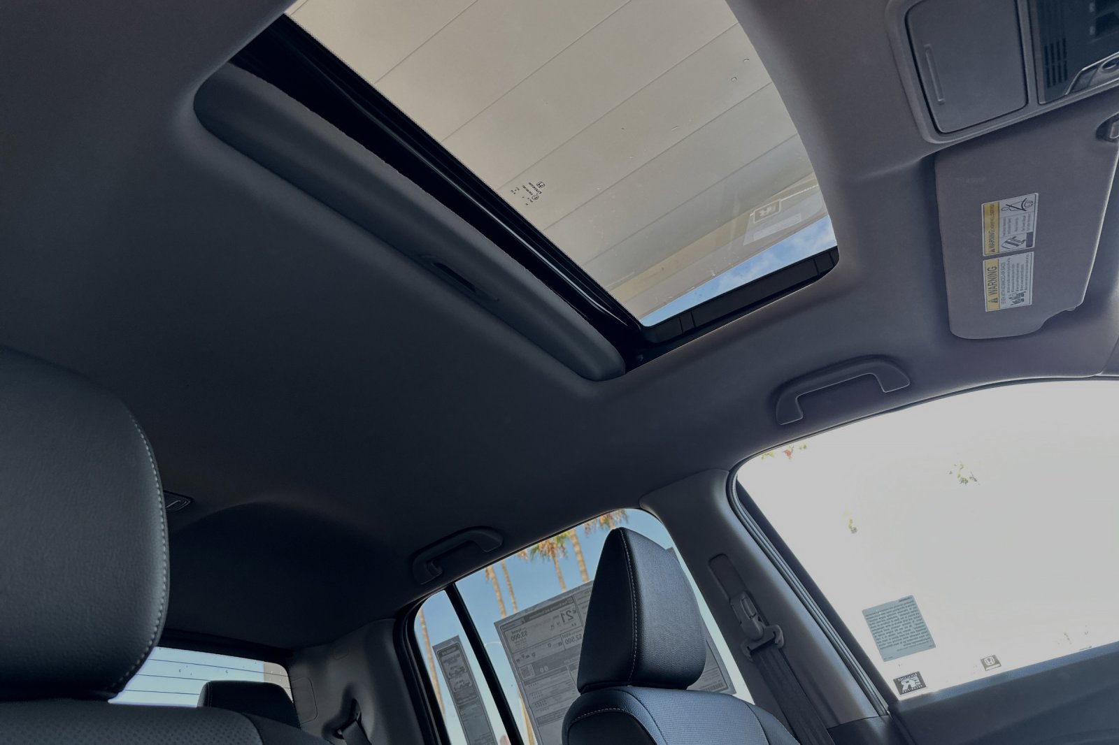 2025 Honda Ridgeline RTL photo 17