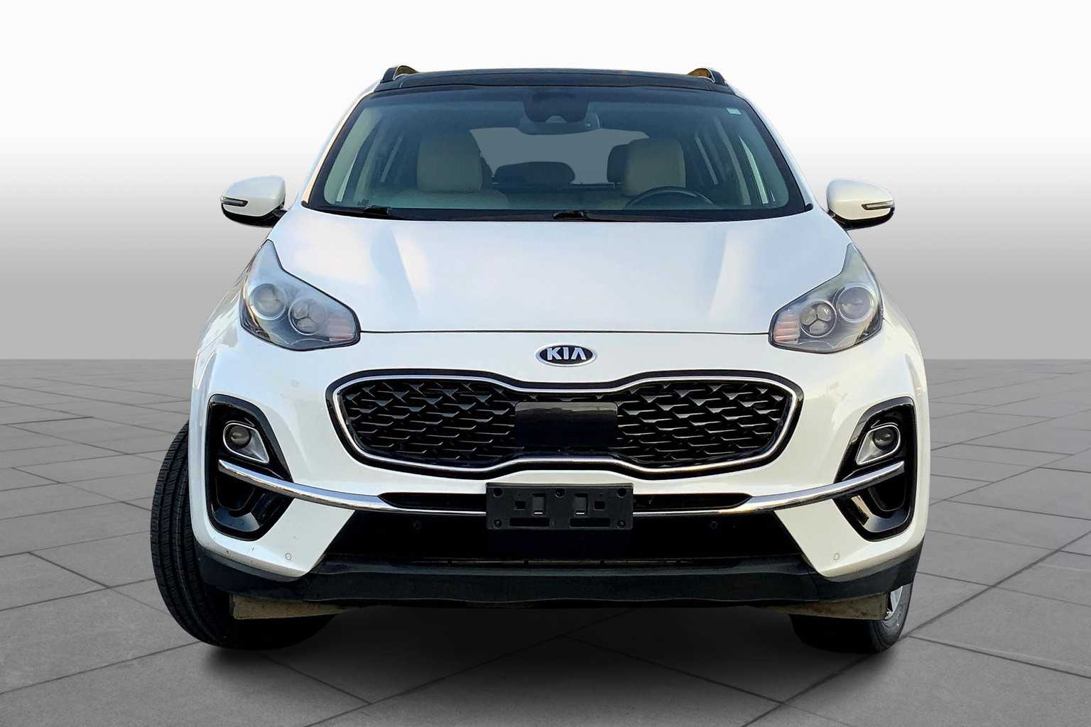 2020 Kia Sportage EX photo 3