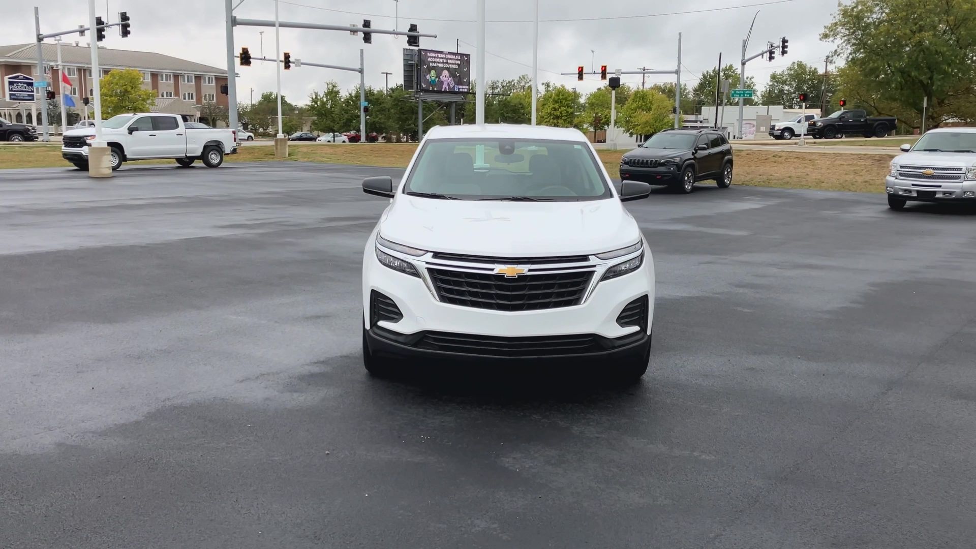 2024 Chevrolet Equinox LS photo 13