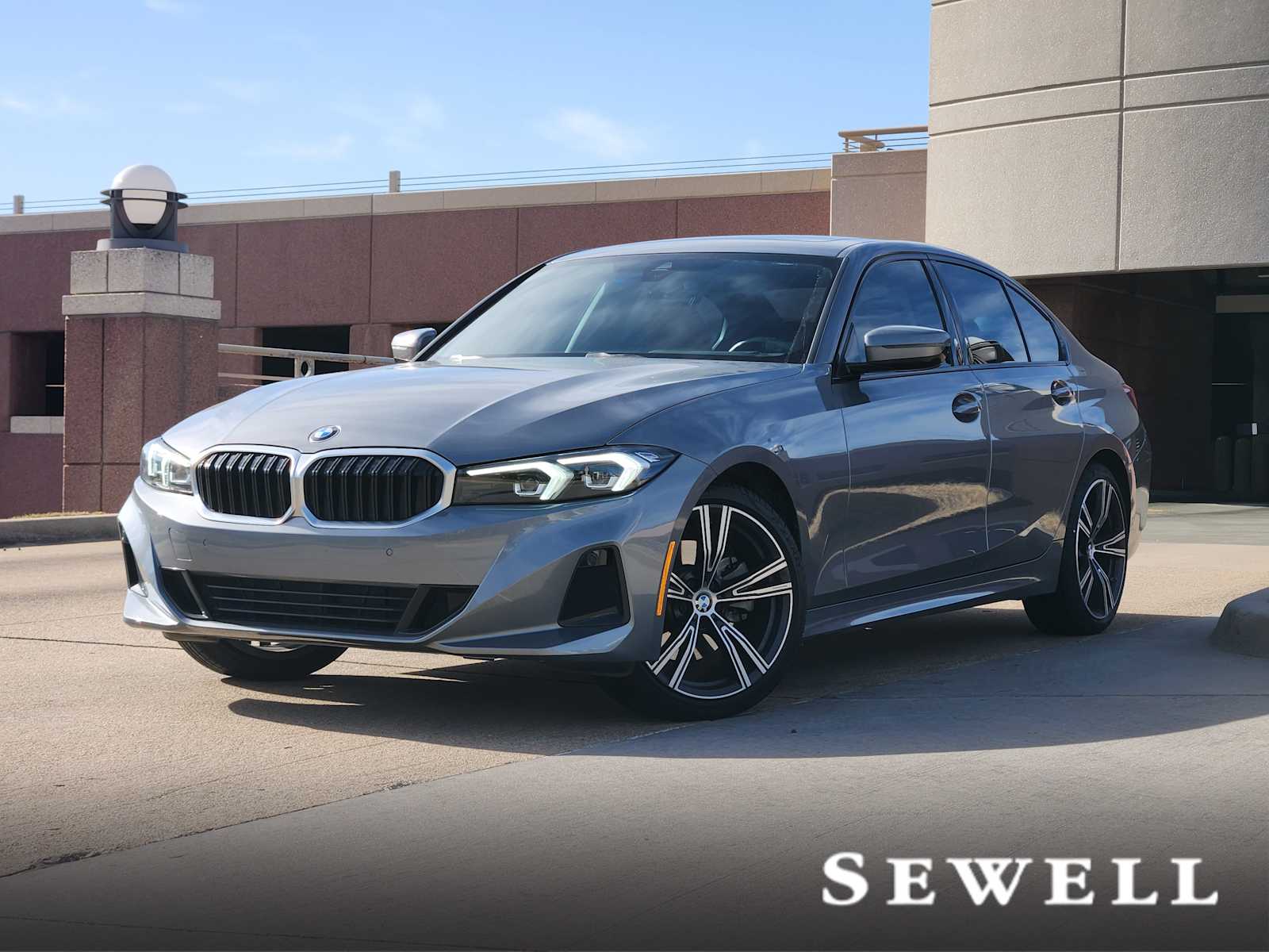 2023 BMW 3 Series 330i