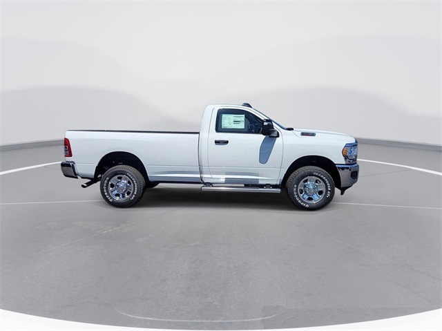 2024 Ram 3500 Tradesman photo 9