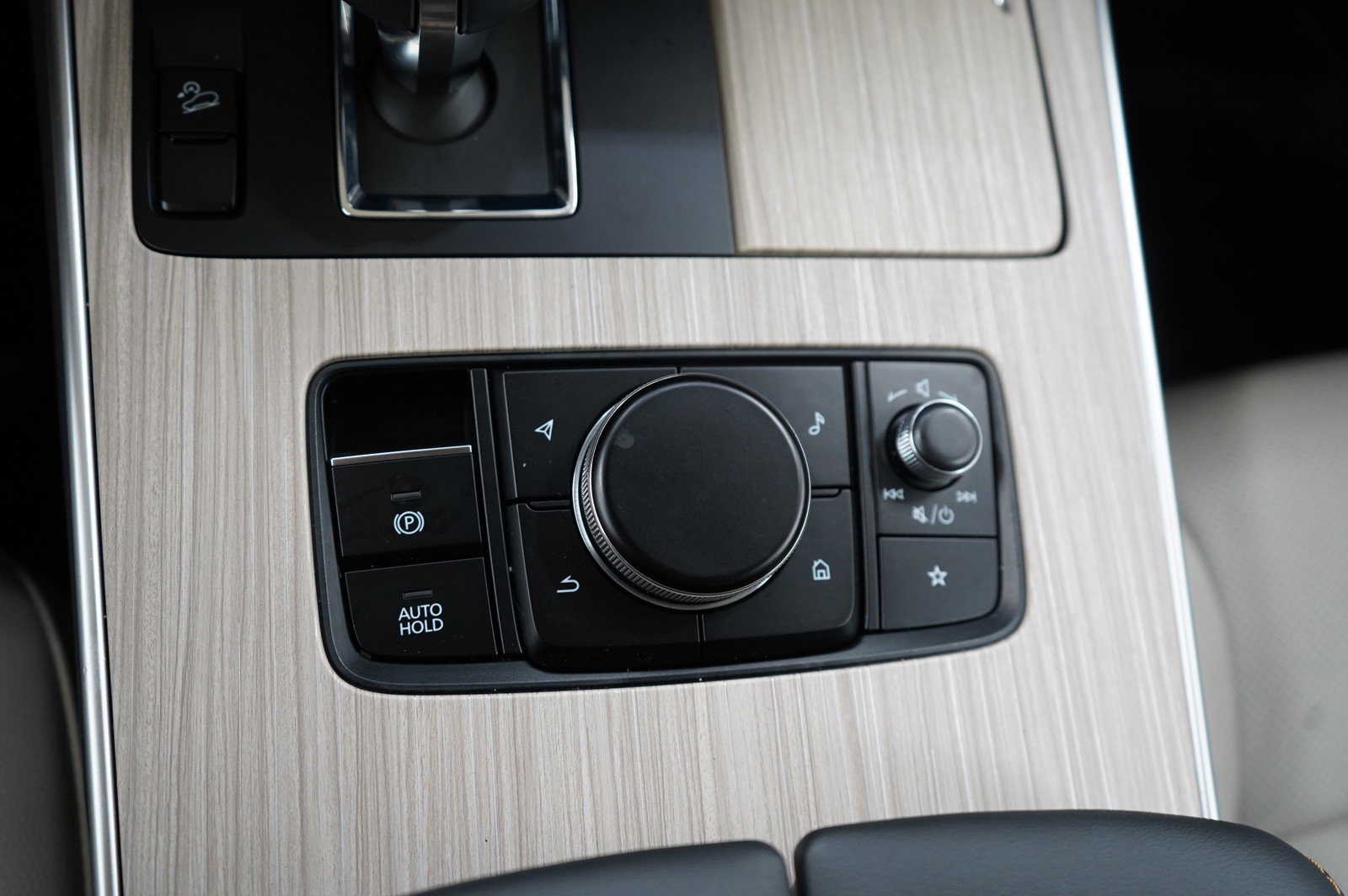 2024 Mazda CX-90 Preferred photo 25