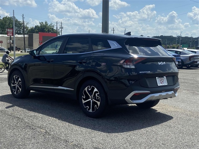 2025 Kia Sportage EX photo 4