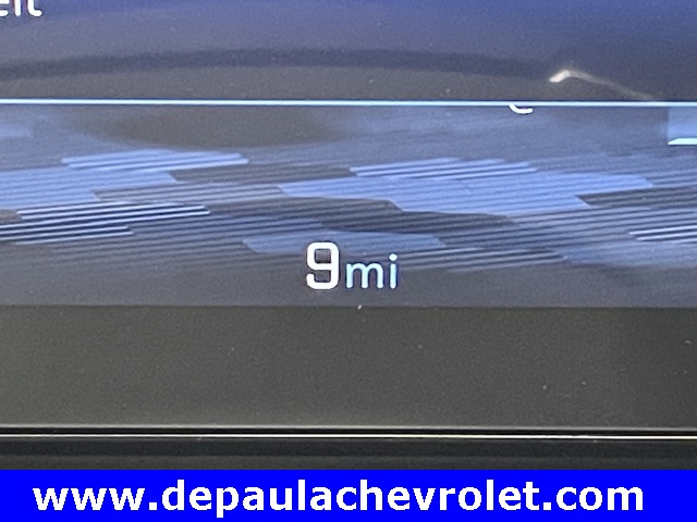 2026 Chevrolet Equinox LT photo 2