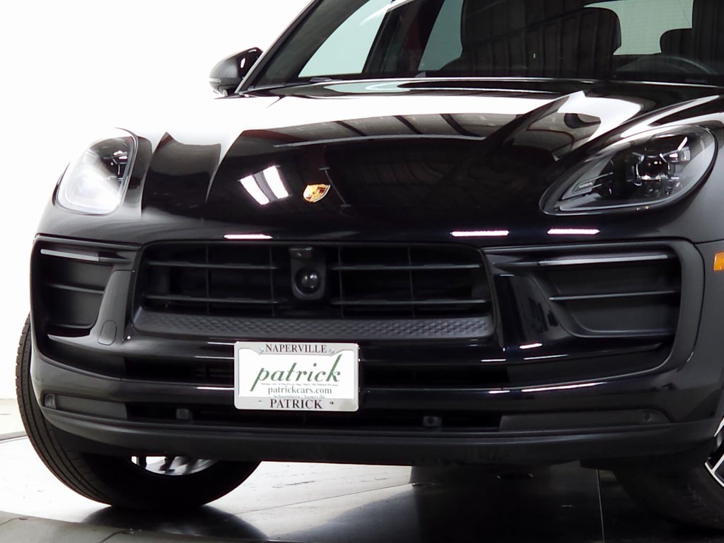 2022 PORSCHE MACAN - Image 12