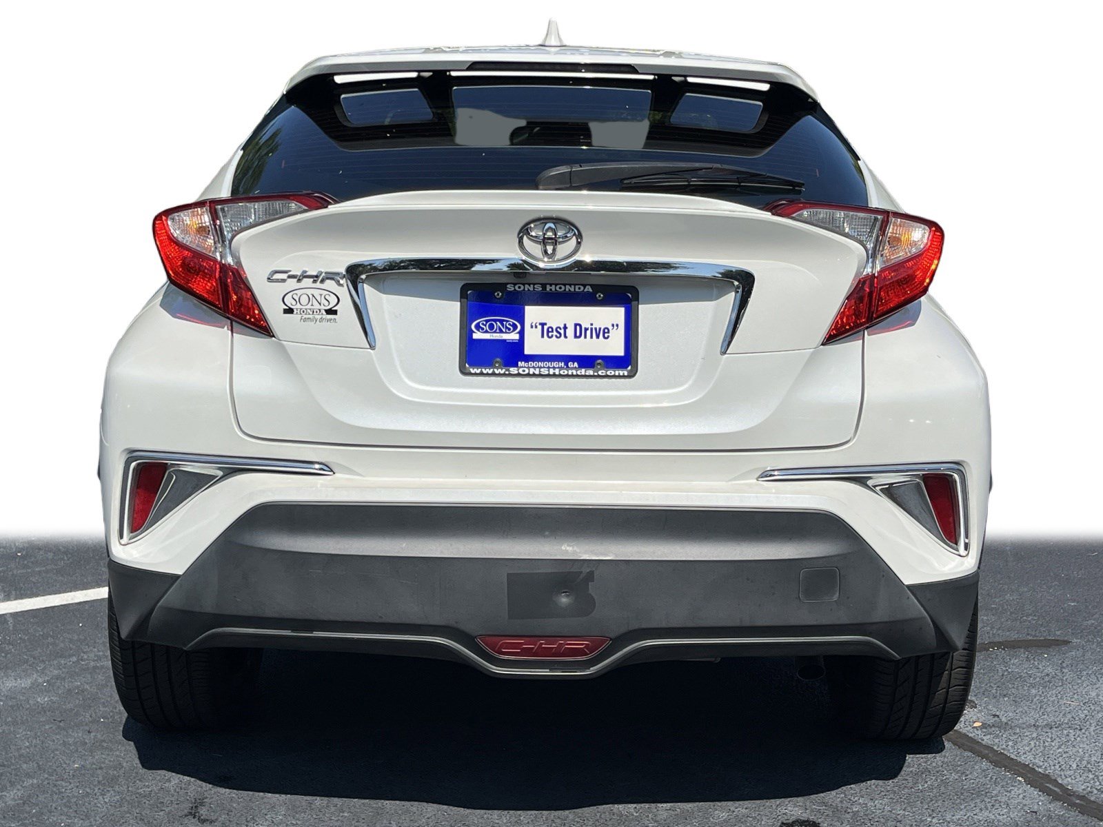 2018 Toyota C-HR XLE Premium photo 18