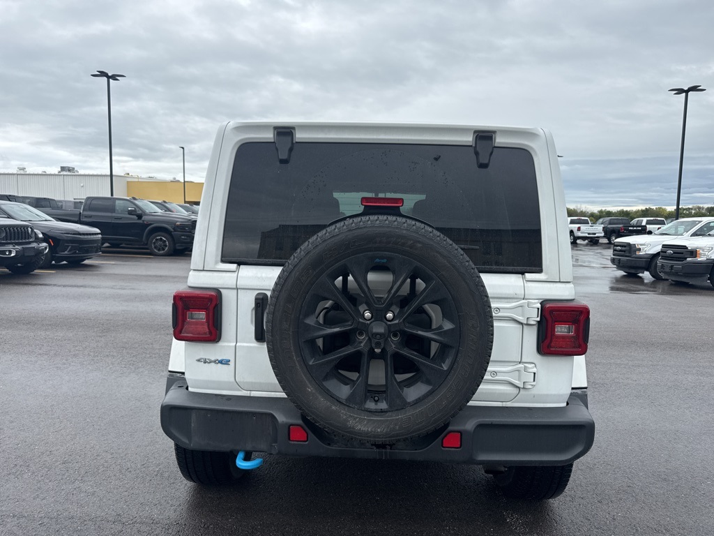 2022 Jeep Wrangler Unlimited Sahara 4xe photo 5