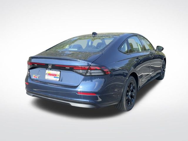 2025 Honda Accord SE photo 5