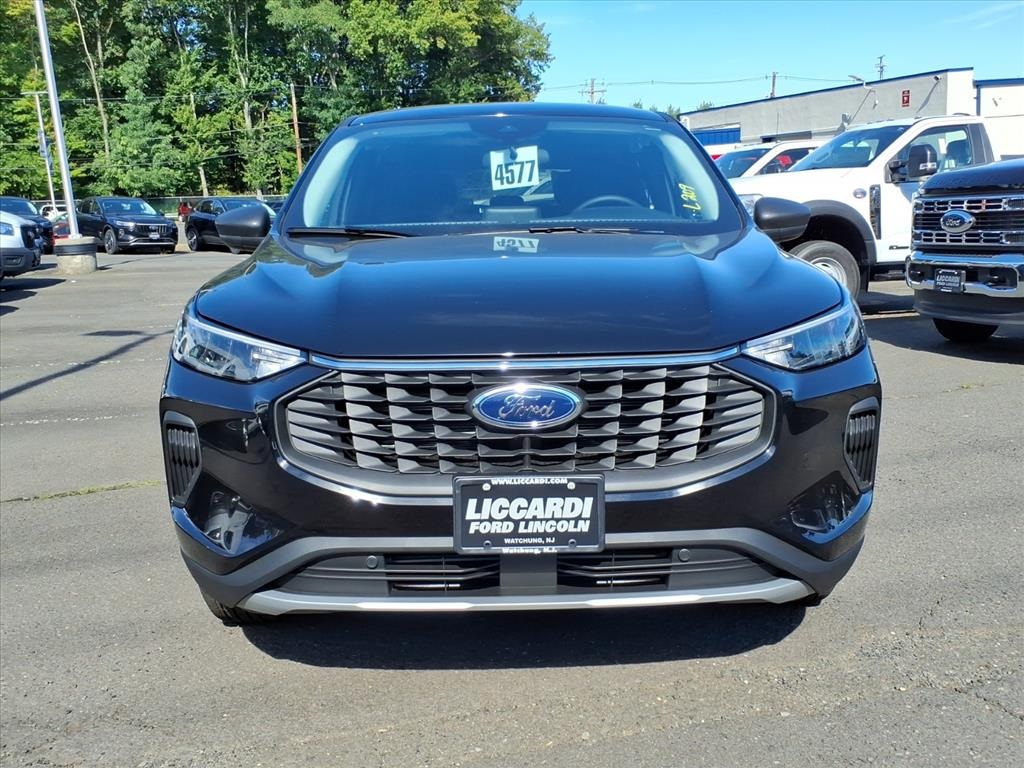 2025 Ford Escape Active photo 2