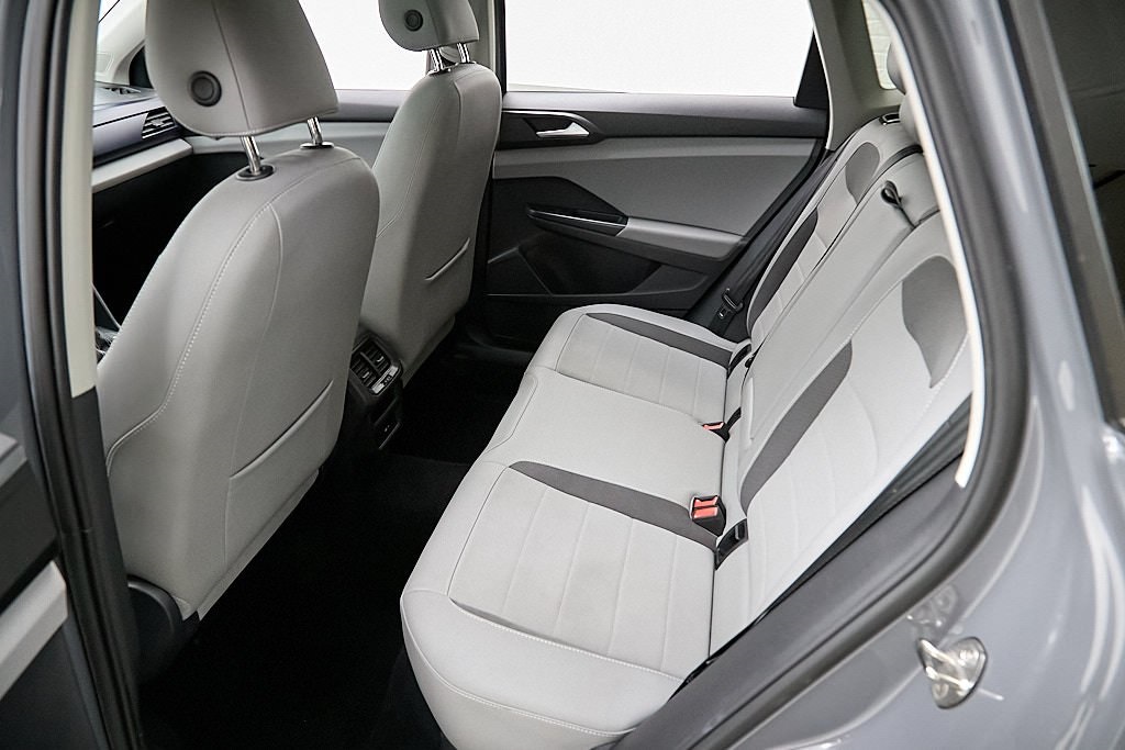 2022 VOLKSWAGEN TAOS - Image 33