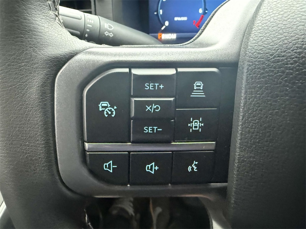 2025 Ford F-150 XLT photo 26