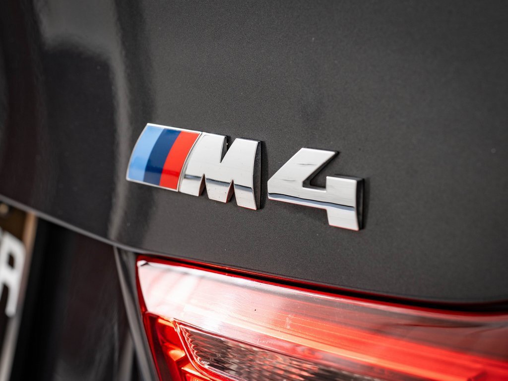 2015 Bmw M4 Convertible photo 19