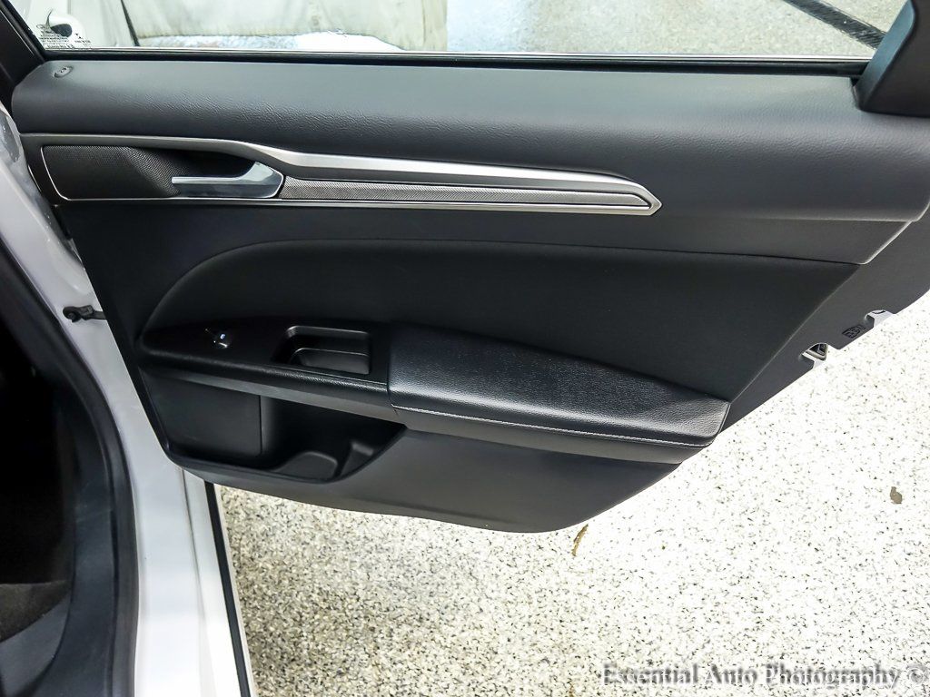 2017 FORD FUSION - Image 22