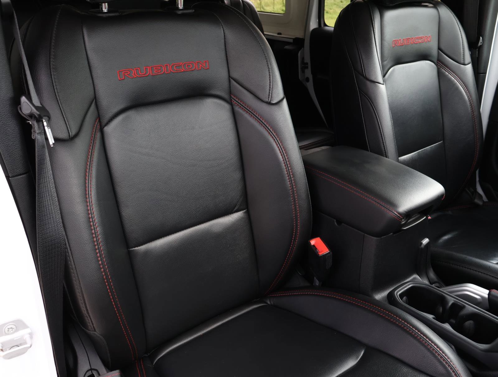 2020 Jeep Wrangler Unlimited Rubicon photo 16