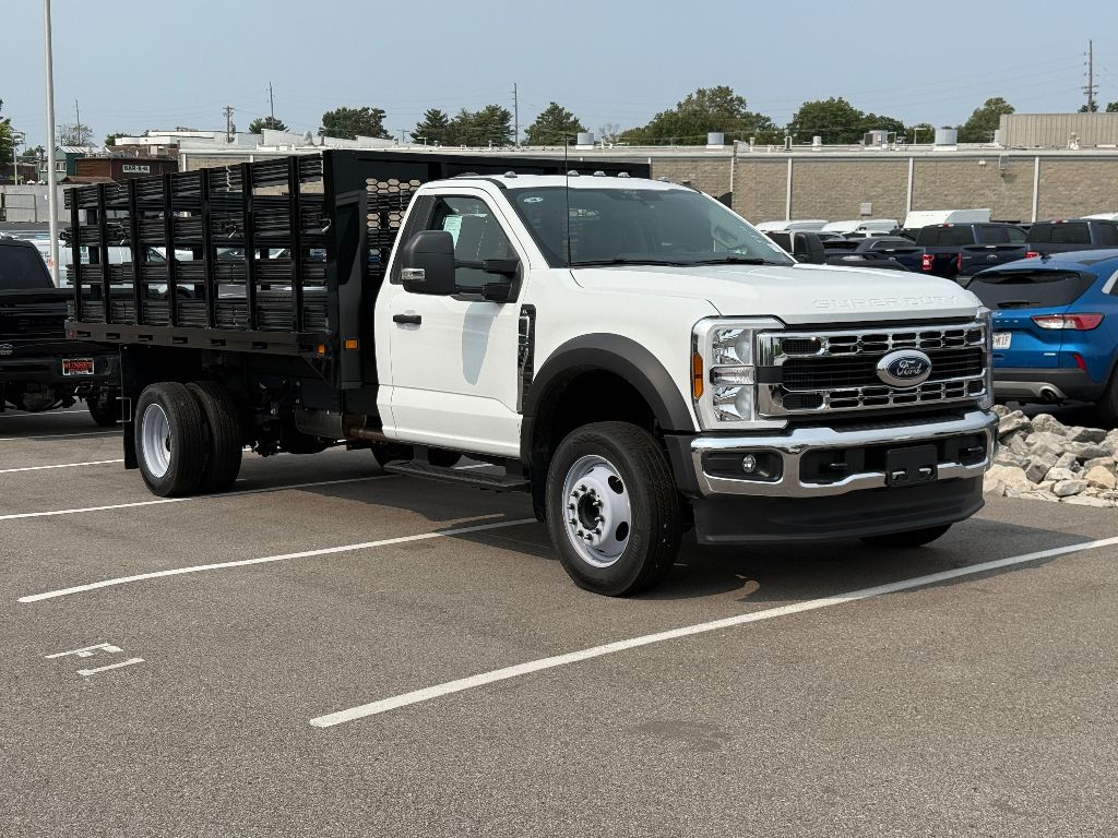 2025 Ford F-450 Super Duty Chassis Cab XL's photo